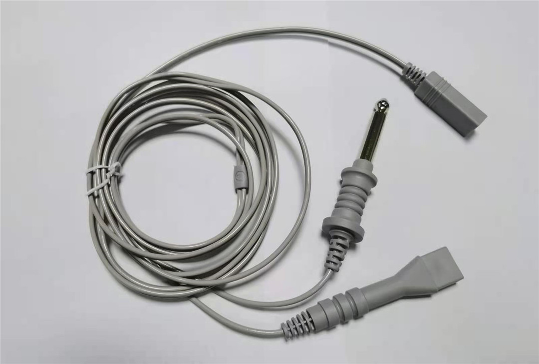 Ultrasonic high frequency vibration power supply cable assembly
