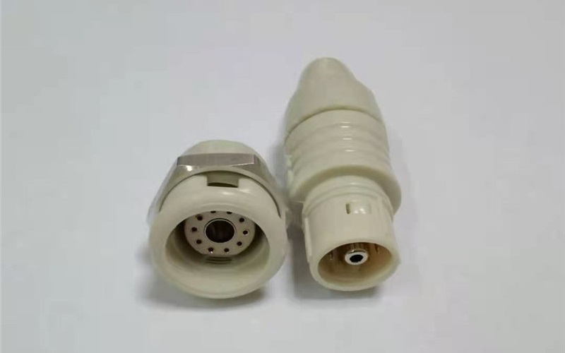 Medical connector electric water massage connector