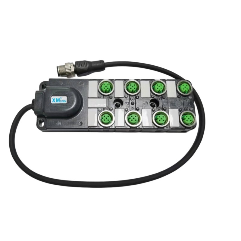 Material Benefits of TPU and PA in Car Antenna Fraka Connector Design