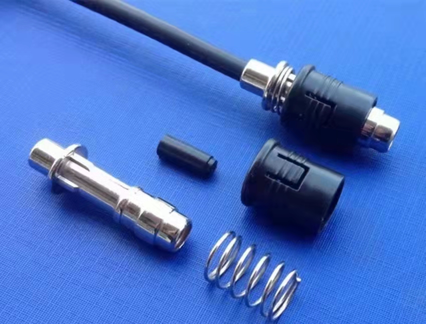 Push pull air input cable connector mini cable assembly