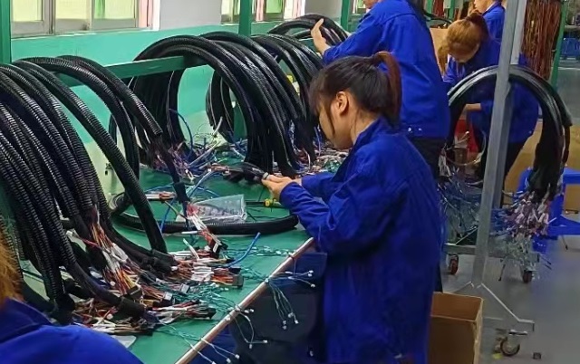 Automobile factory wire harness manufacture and cable assembly