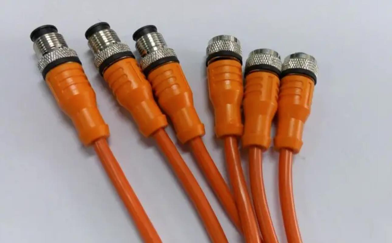 IEC 61076 M12 connector male and female cable assembly