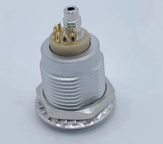 Air circuit electric hybrid push-pull metal shielded connector 5 signal coaxial connector