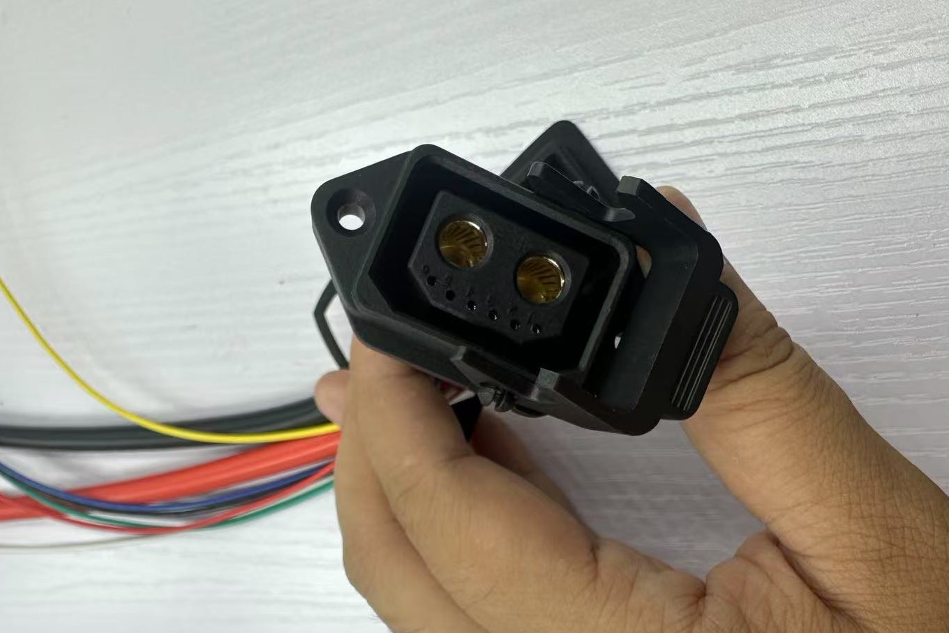 The Importance of Car Antenna Fraka Connectors in Automotive Systems